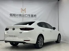 2023 Mazda 3 2.0L AT, белый — фото 4