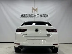 2023 Mazda 3 2.0L AT, белый — фото 5