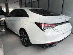 2022 Hyundai Elantra 1.5L CVT GLX Elite, белый — фото 5