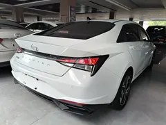 2022 Hyundai Elantra 1.5L CVT GLX Elite, белый — фото 7