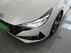 2022 Hyundai Elantra 1.5L CVT GLX Elite, белый — фото 24