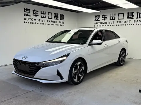 2022 Hyundai Elantra 1.5L CVT LUX Premium