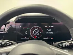 2022 Hyundai Elantra 1.5L CVT LUX Premium, белый — фото 12