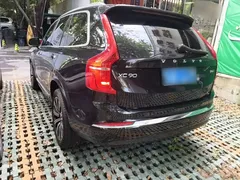 2023 Volvo XC90 B6 Luxury 7, чёрный — фото 5