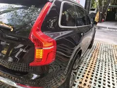 2023 Volvo XC90 B6 Luxury 7, чёрный — фото 8