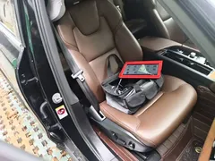 2023 Volvo XC90 B6 Luxury 7, чёрный — фото 25