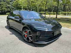 2024 Nio ET5T 75kWh Touring, чёрный — фото 3
