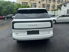 2025 Zeekr 9X Ultra 70kWh, белый — фото 4
