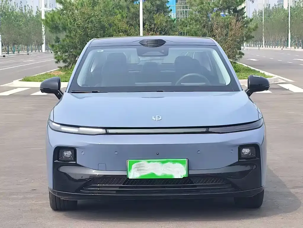 2025 Leapmotor B01 550