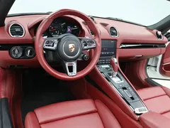 2022 Porsche 718 Boxster T 2.0T, белый — фото 7
