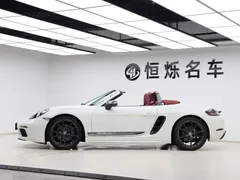2022 Porsche 718 Boxster T 2.0T, белый — фото 31
