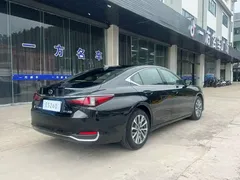 2021 Lexus ES 260, чёрный — фото 7