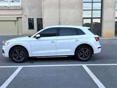2020 Audi Q5L 40 TFSI, белый — фото 9