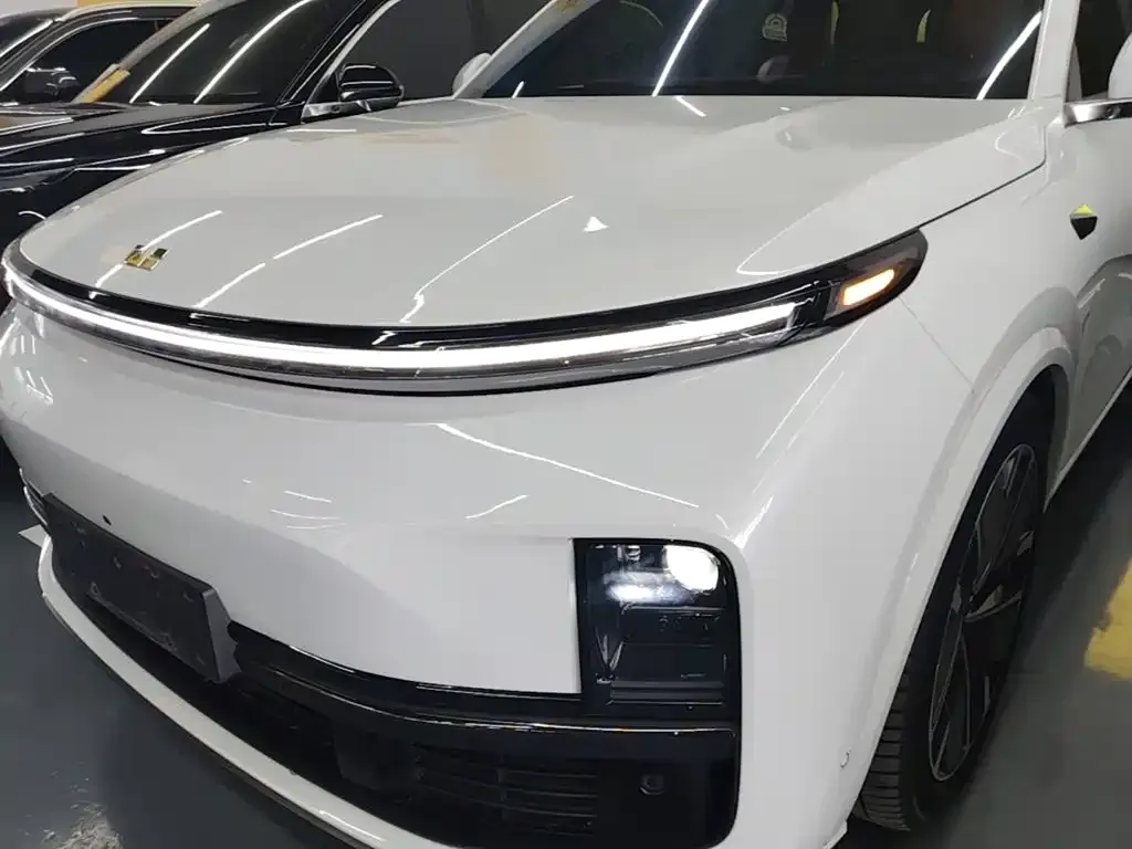 2025 Li Auto L8 Max