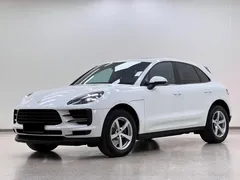 2022 Porsche Macan 2.0T, белый — фото 1