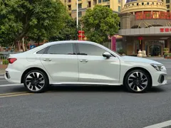 2022 Audi A3L Limousine 35 TFSI Fashion Sport, белый — фото 7