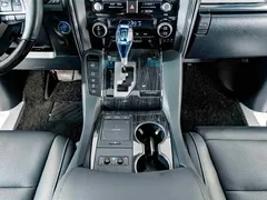 2020 Lexus LM 300h, чёрный — фото 14