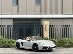 2022 Porsche 718 Boxster 2.0T — фото 3