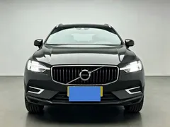 2021 Volvo XC60 T5 4WD Luxury — фото 2