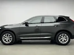 2021 Volvo XC60 T5 4WD Luxury — фото 3