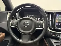 2021 Volvo XC60 T5 4WD Luxury — фото 7