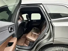 2021 Volvo XC60 T5 4WD Luxury — фото 9