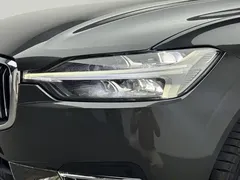 2021 Volvo XC60 T5 4WD Luxury — фото 12