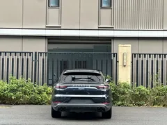2022 Porsche Cayenne Coupe 3.0T Platinum, синий — фото 5