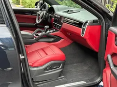 2022 Porsche Cayenne Coupe 3.0T Platinum, синий — фото 15