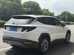 2022 Hyundai Tucson L 2.0L Hybrid Flagship, белый — фото 4