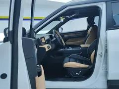 2023 Geely ICON 1.5TD, белый — фото 9