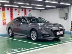 2018 Honda Accord 260TURBO Elite VI — фото 3