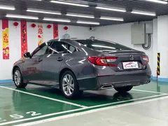 2018 Honda Accord 260TURBO Elite VI — фото 7