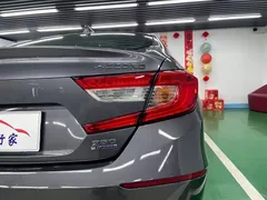 2018 Honda Accord 260TURBO Elite VI — фото 26