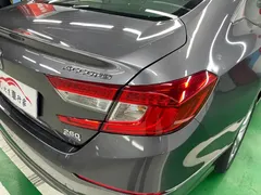2018 Honda Accord 260TURBO Elite VI — фото 27