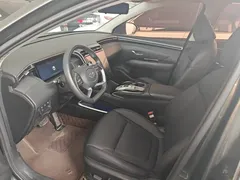 2021 Hyundai Tucson 1.5T DCT LUX Premium — фото 15