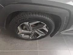 2021 Hyundai Tucson 1.5T DCT LUX Premium — фото 23