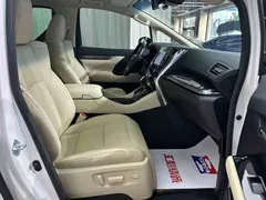 2021 Toyota Alphard Hybrid 2.5L Premium, белый — фото 17