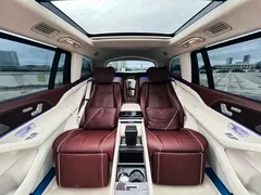 2021 Mercedes-Benz Maybach GLS 600 4MATIC, чёрный — фото 10
