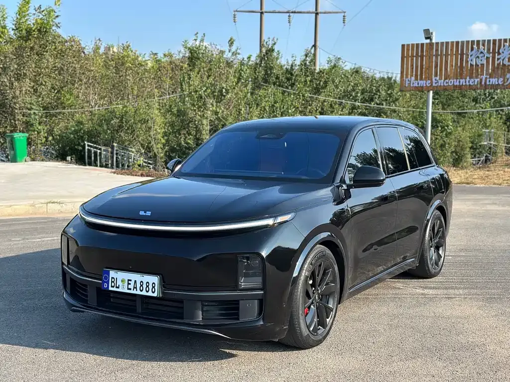 2023 Li Auto L8 Pro