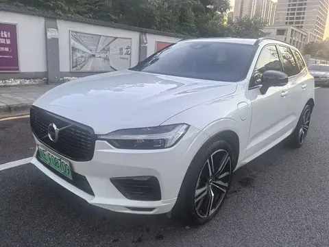 2021 Volvo XC60 Hybrid T8 E Hybrid Sport