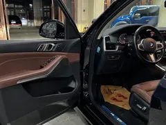 2021 BMW X5 M Sport Package, чёрный — фото 9