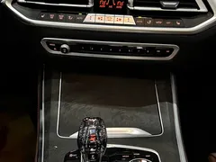 2021 BMW X5 M Sport Package, чёрный — фото 24