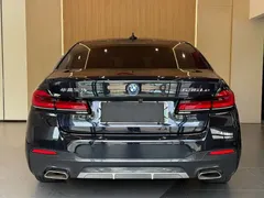 2022 BMW 5 Series 5 535Le M, чёрный — фото 19