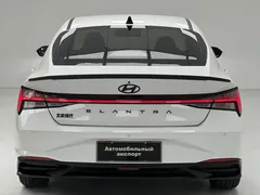 2022 Hyundai Elantra 1.5L CVT 20, белый — фото 8