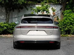 2025 Nio ET5T 75kWh Touring — фото 5