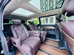2021 Mercedes-Benz V-Class V 260 L Luxury — фото 9
