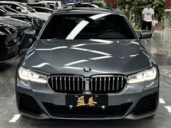 2022 BMW 5 Series 5 530i M — фото 2