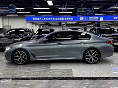 2022 BMW 5 Series 5 530i M — фото 4