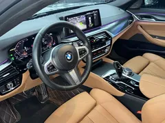 2022 BMW 5 Series 5 530i M — фото 13